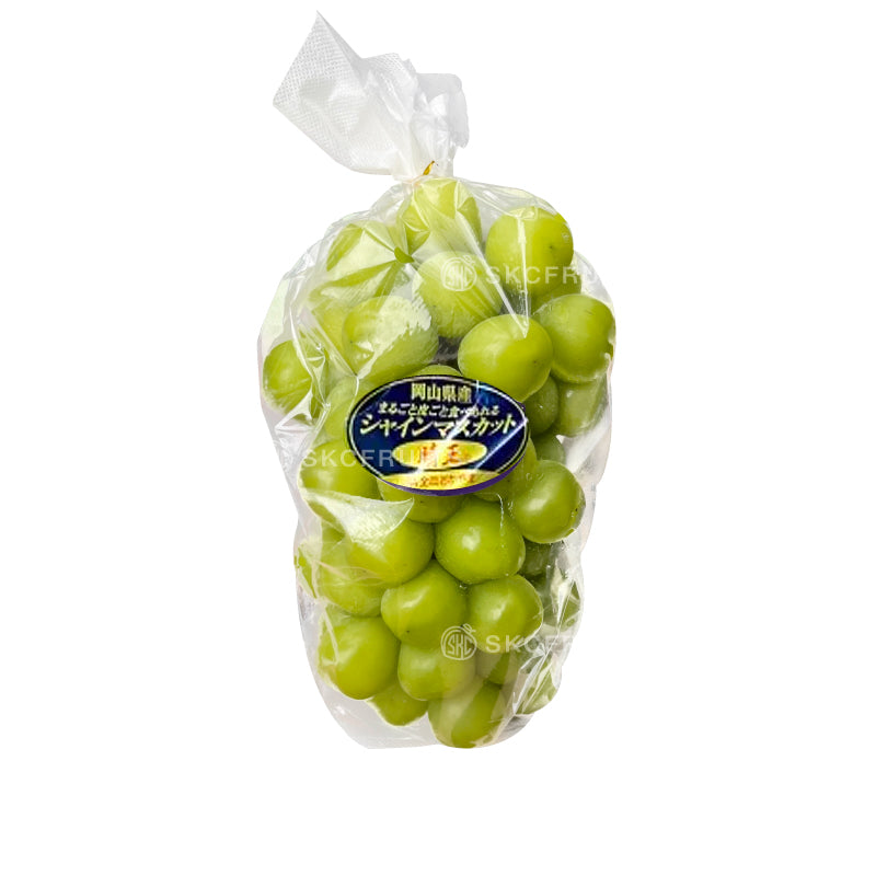 Japanese Shine Muscat Green Grapes