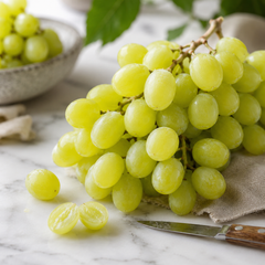 Autumn King grapes comparison with Hellooo AUTUMNCRISP grapes
