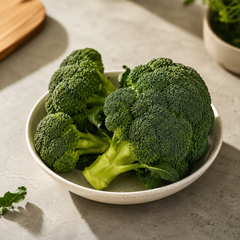 Broccoli mushroom stir fry with fresh broccoli and mushrooms