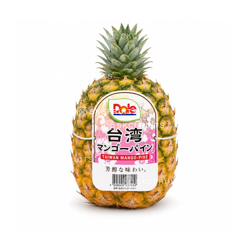 Dole Taiwan Pineapple Mango Flavour whole fresh tropical pineapple

