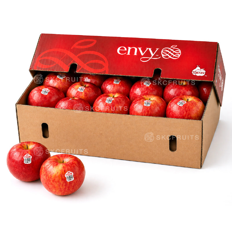Envy apple 1 carton in Singapore sweet premium apples 25-30 pcs