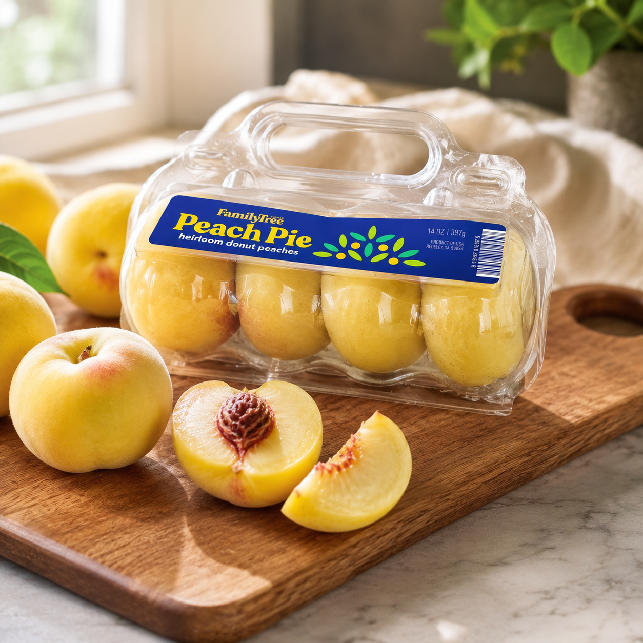 Flat Peach Pie peaches suitable for fresh snacking, desserts and fruit platters