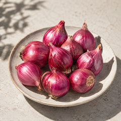 Fresh small onions for fried shallots shallot oil and home cooking