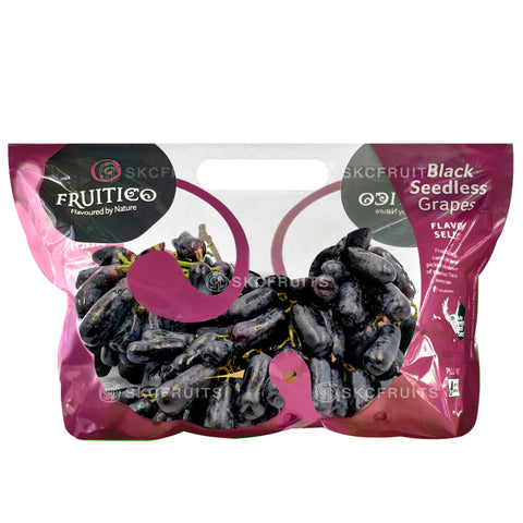 Fruitico Black Seedless Grapes