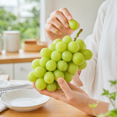Korean muscat grapes available in Singapore