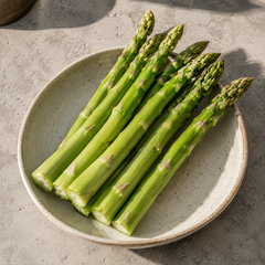 Oven baked asparagus and baked asparagus ingredient for simple side dishes