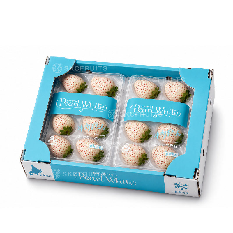 Rare Pearl White strawberry with white skin and red seeds