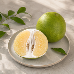 Sunny pomelo with sweet mild citrus flavour
