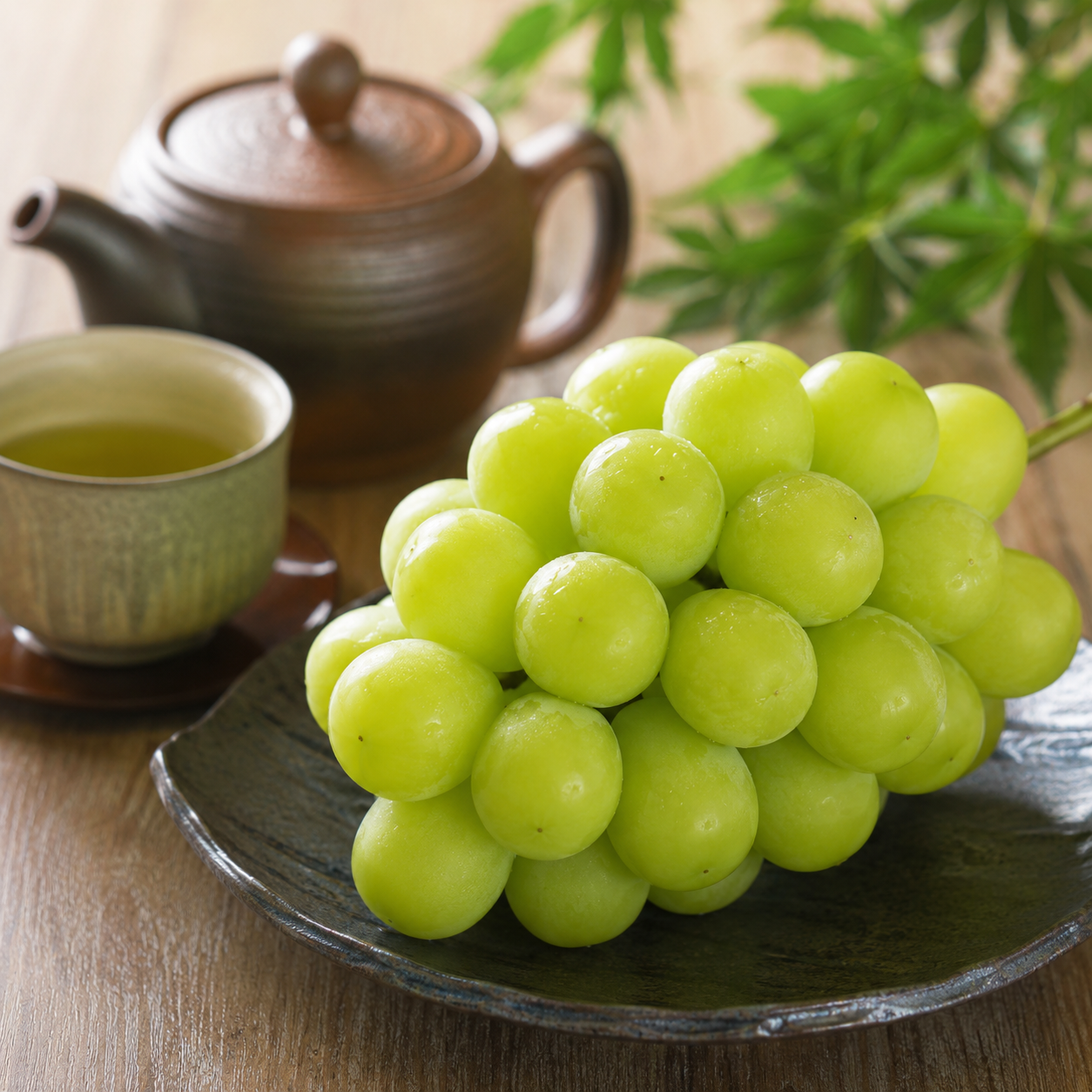 Takumi no Budo Shine Muscat grapes from Yamanashi Fuefuki