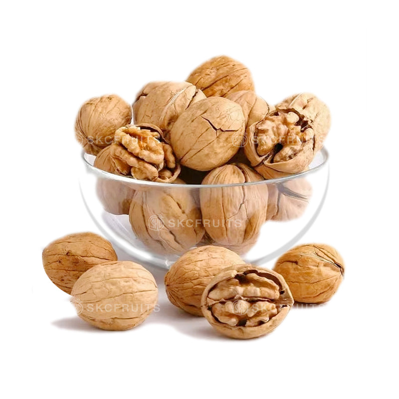 
Xinjiang roasted walnuts in shell with rich nutty flavour for gifting and snacking
