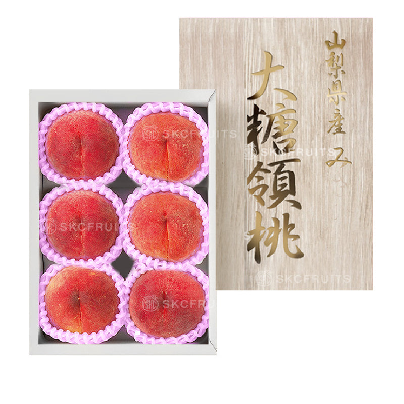 Yamanashi Daitouryo Grade Japanese Peach in wooden gift box