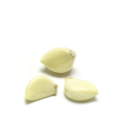 Garlic clove from fresh garlic bulb for stir-fries soups and marinades