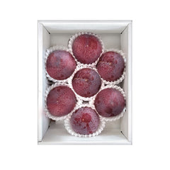 Yamanashi Kiyou Plum with deep red skin and sweet juicy flesh Japanese plum fruit from Yamanashi with premium gift packaging